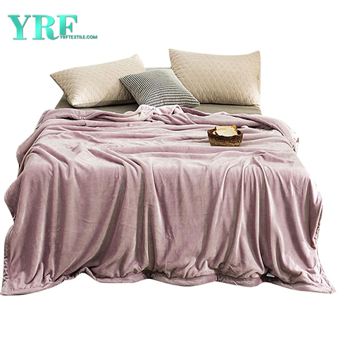 Cheap Classy Style Super Soft Easy to Carry Fleece Blankets